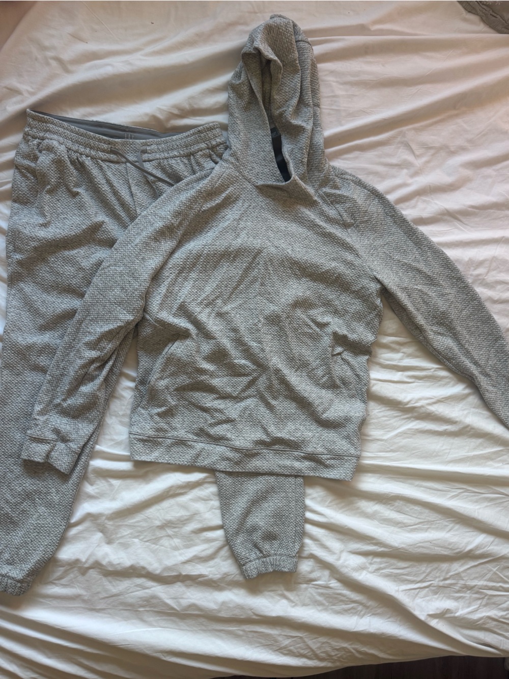 Lululemon At Ease Matching Set Heathered Core Light Grey Men’s Large